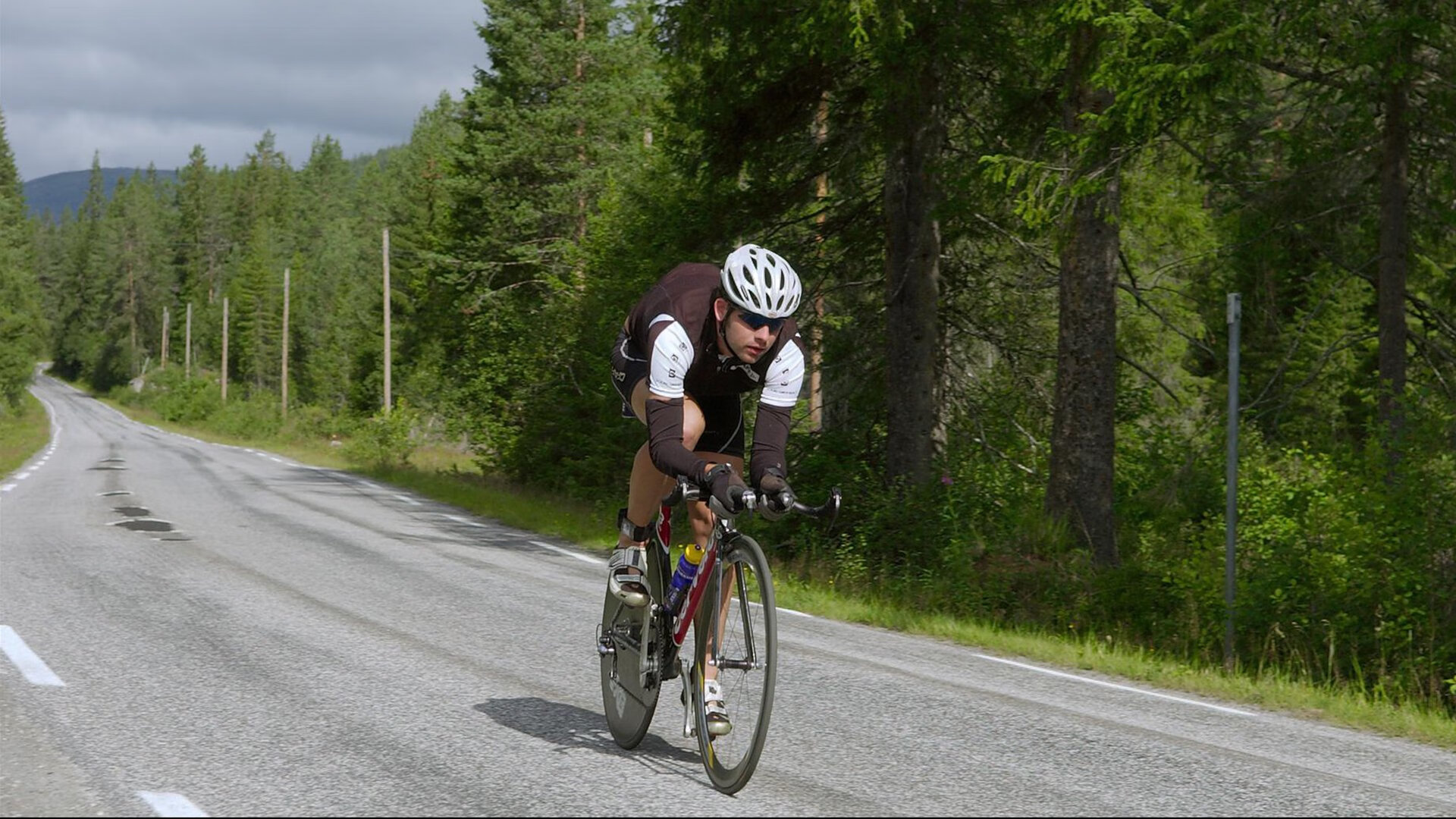 乐鱼官网介绍-产业观察:赛事直播平台与赞助商签订年度合作协议,赛事直播是什么